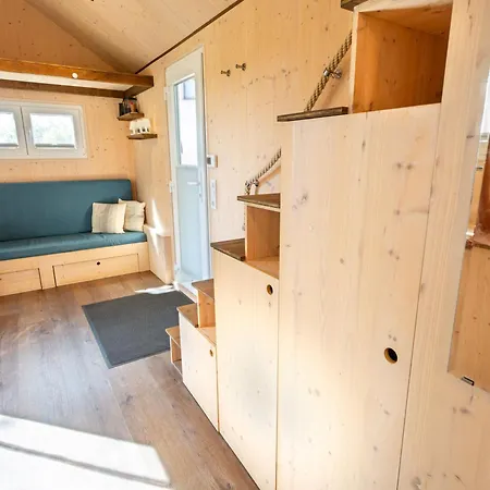 Tiny House Auf Der Alpaka Farm 팜스테이 Rubkow
